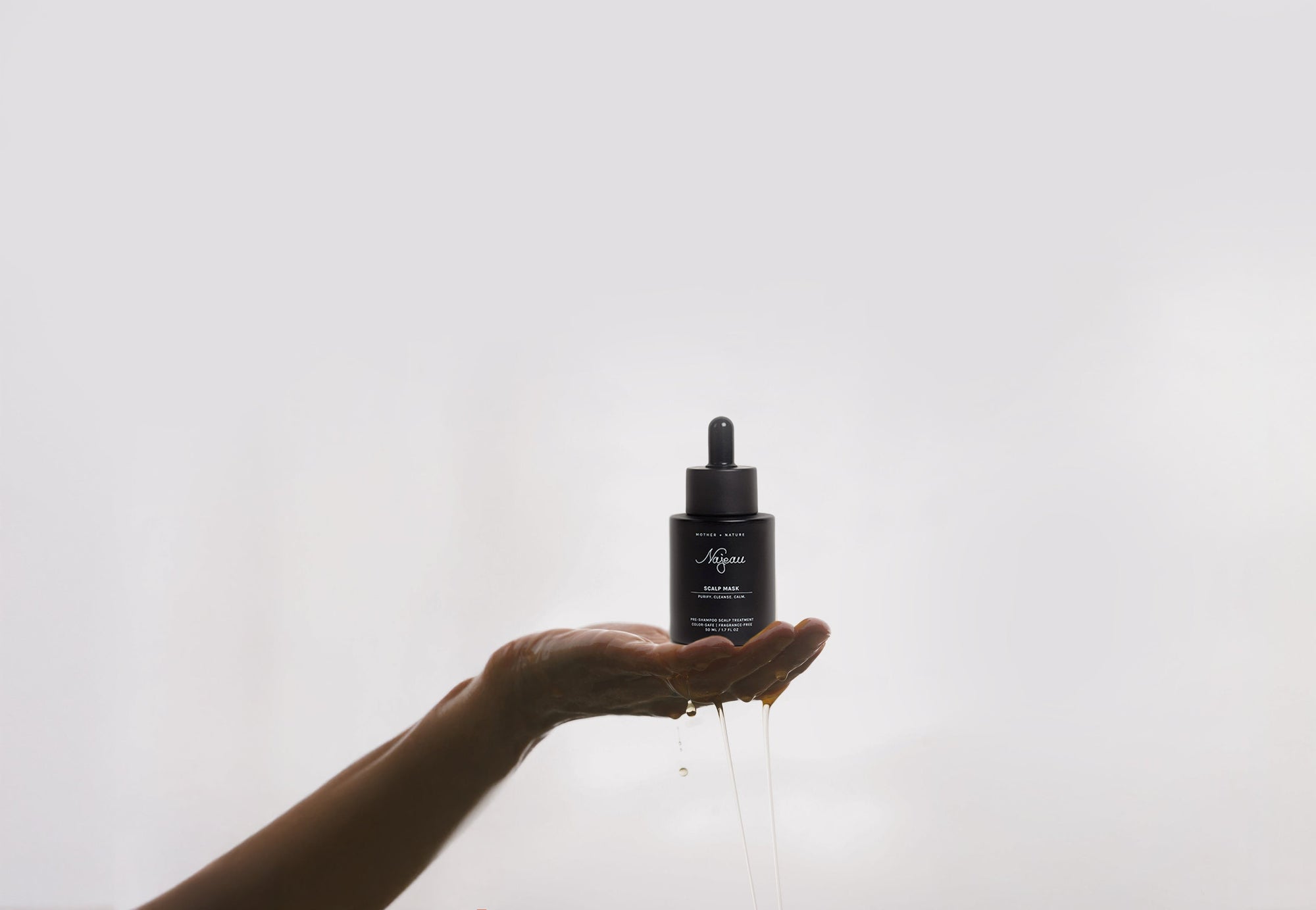 The Root Cause of Hair Loss: Triggers & Integrative Medicine